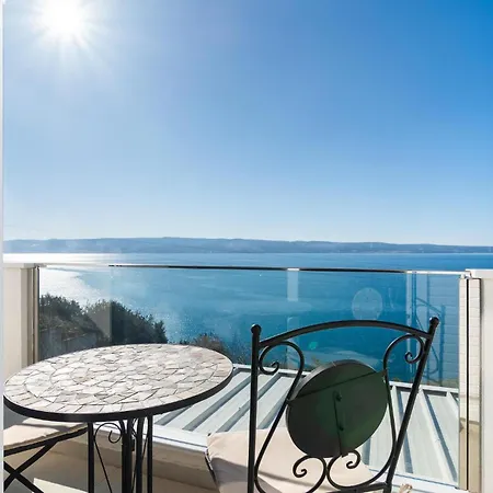 Lovely In With View Vikendica Jesenice (Split-Dalmatia)